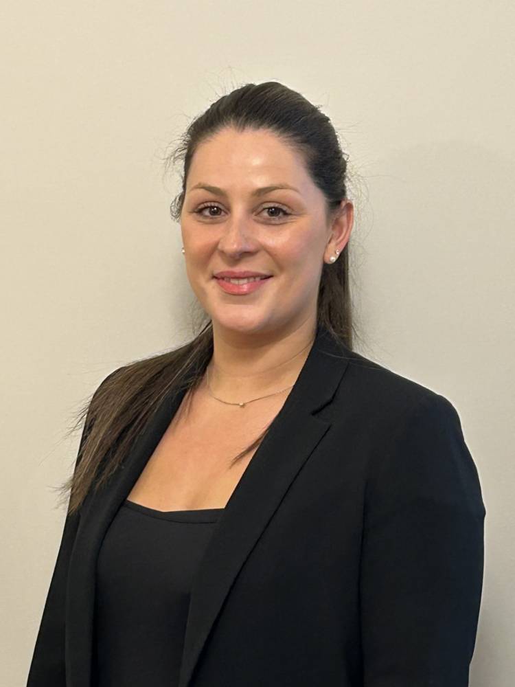 (CORONAS Charlotte) (Agent commerciale en négociation vente) (charlotte.coronas@debuissonimmobilier.fr)