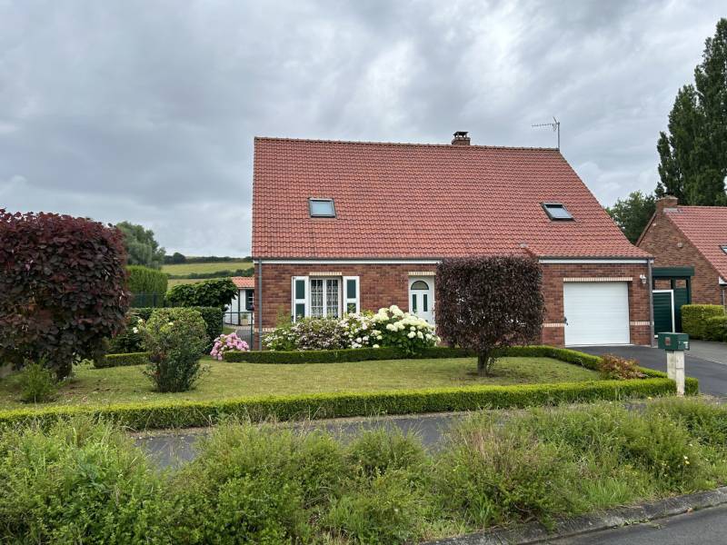 Superbe maison individuelle plain-pied - Cadre verdoyant à vendre en viager occupé à Souchez