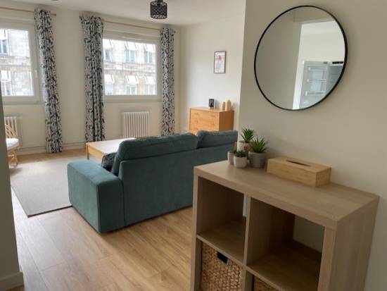 Appartement - 93 m² - 4 pièces