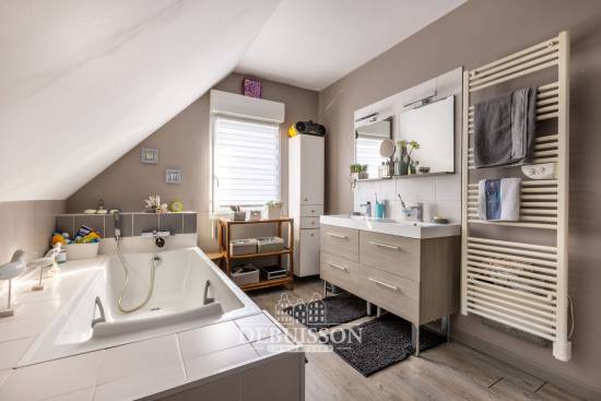 Grande salle de bain