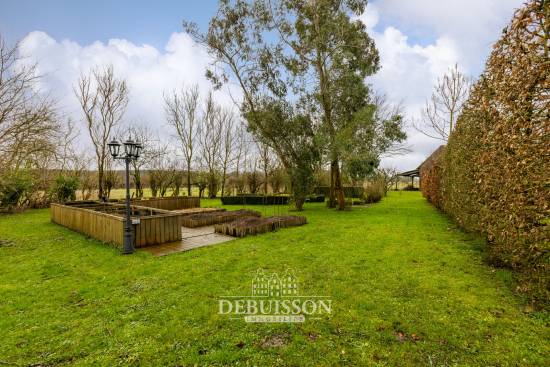 POMMERA - ENSEMBLE IMMOBILIER