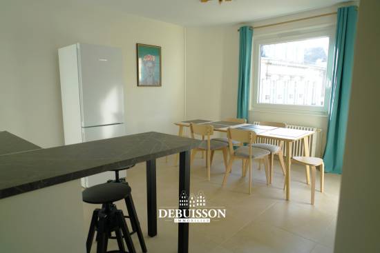 Appartement - 93 m² - 4 pièces