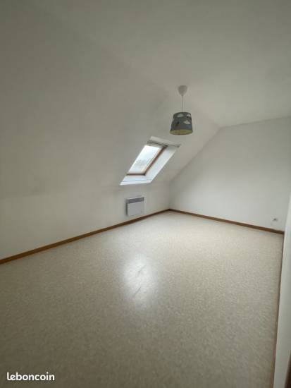 ANZIN-SAINT-AUBIN : Maison familiale à louer de 94 m² hab. - 3 chambres jardin et garage
