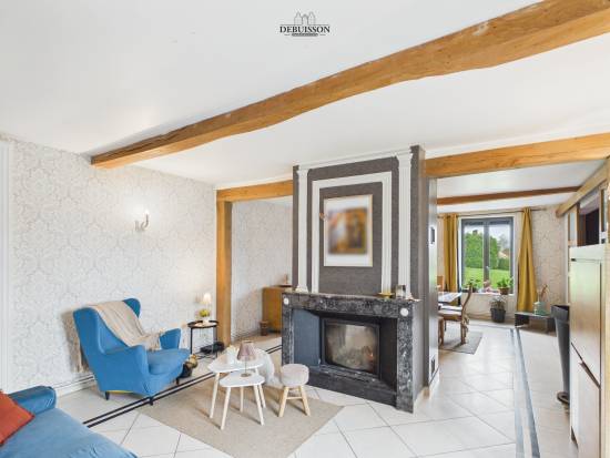 Secteur de SAVY BERLETTE , FERMETTE EN PIERRES BLANCHES