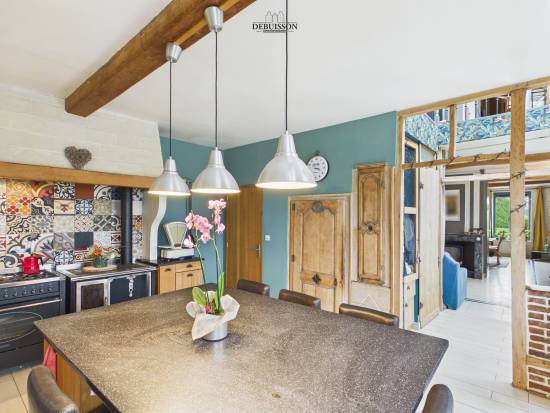 Secteur de SAVY BERLETTE , FERMETTE EN PIERRES BLANCHES