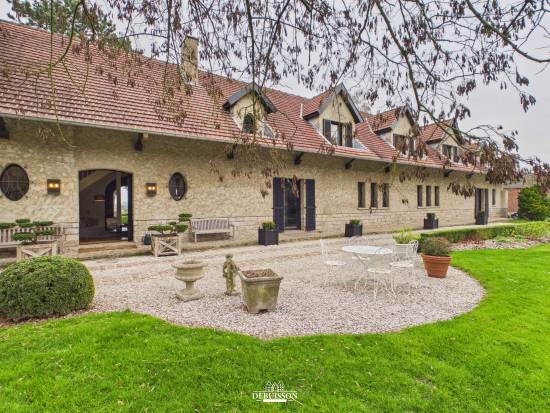 PROPRIETE SUR LE SECTEUR DE ARRAS, à 15 mn de la gare tgv