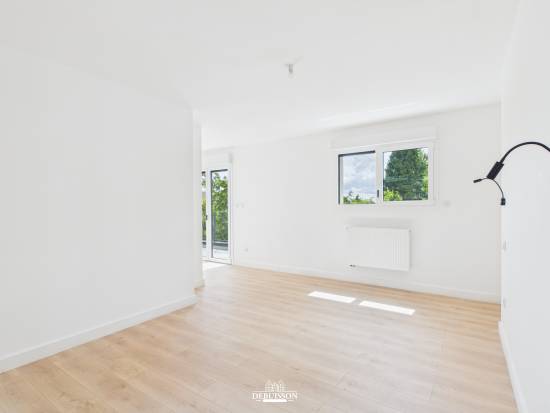 MAISON CONTEMPORAINE A ANZIN ST AUBIN