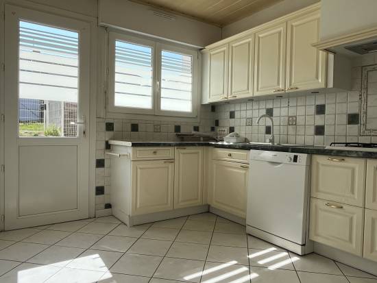 ARRAS HIPPODROME- LOCATION D'UNE MAISON 3 CHAMBRES AVEC JARDIN ET GARAGE