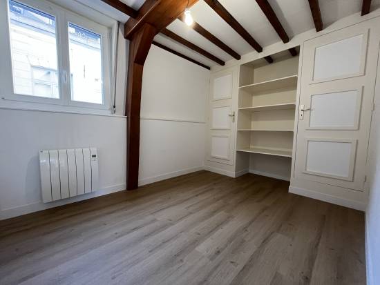 ARRAS GRAND'PLACE - APPARTEMENT T2 BIS EN DUPLEX DE 46,51 M² - EXCELLENT ÉTAT