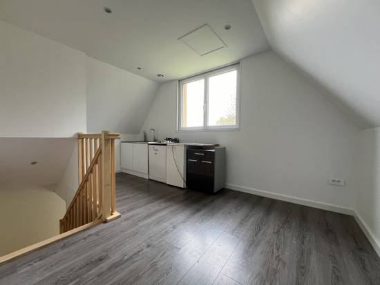 MERCATEL (62217) - 63 M² DE BUREAUX + ENTREPÔT- VASTE PARKING