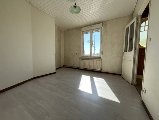 ARRAS - MAISON DE VILLE DE 93 M² - 4 PIECES