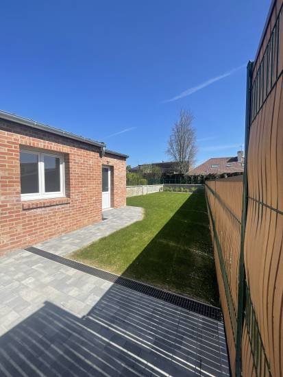 6 pièces 172.65 m² 172 m² SAINTE-CATHERINE Maison individuelle rénovée