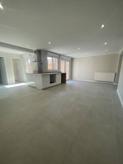 6 pièces 172.65 m² 172 m² SAINTE-CATHERINE Maison individuelle rénovée