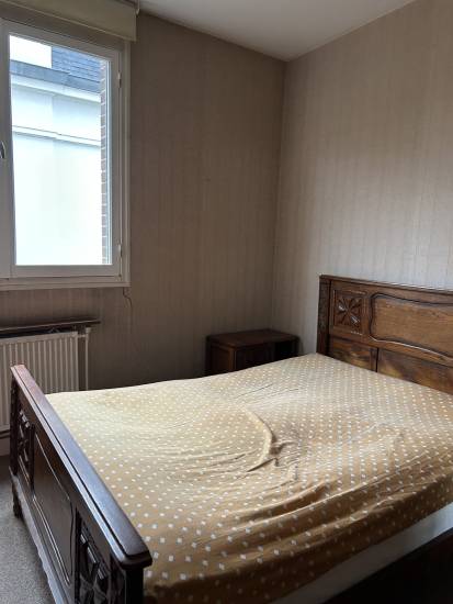 STE CATHERINE LES ARRAS APPARTEMENT DE TYPE 4. AVEC ASCENDEUR ET GARAGE