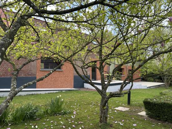 POMMERA - ENTRE ARRAS ET AMIENS ENSEMBLE IMMOBILIER SUR SON VASTE TERRAIN PAYSAGE