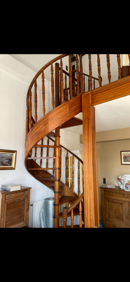 APPARTEMENT - 69.8 m² - 3 pièces