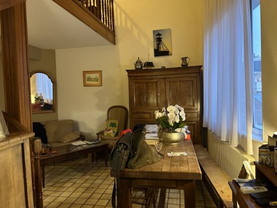 APPARTEMENT - 69.8 m² - 3 pièces