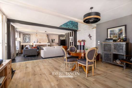 Maison - 228 m² - 6 pièces