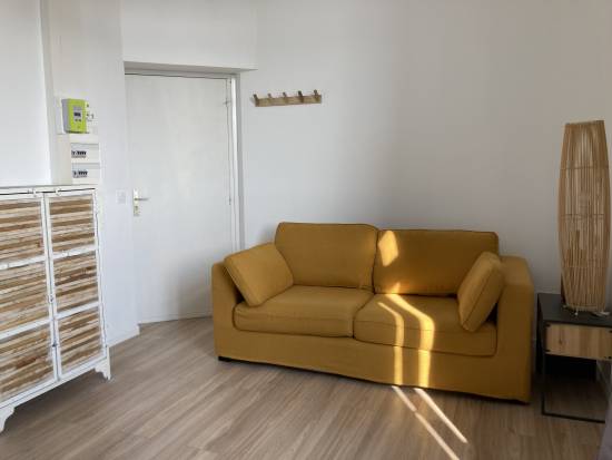 1 pièce 17.45 m² ARRAS (gare) - Appartement studio meublé et récent de 17.45 m² hab.